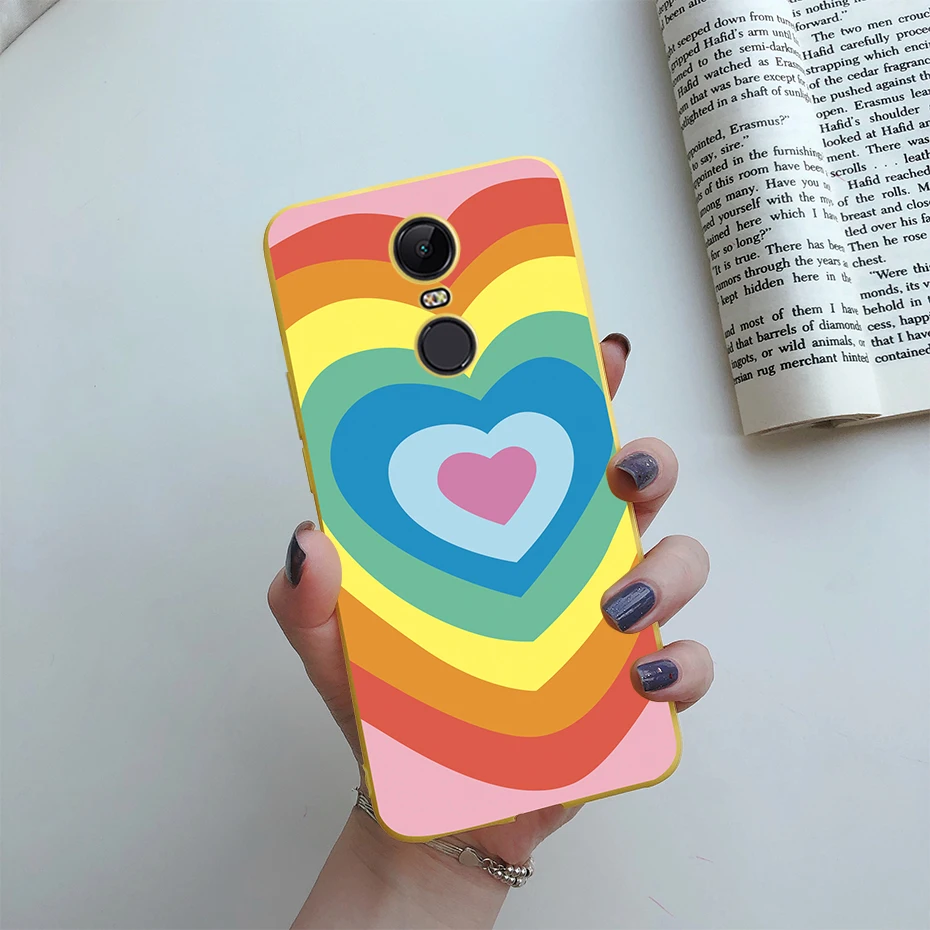 Soft Daisy Flower Silicone TPU Back Cover - Cute Phone Case