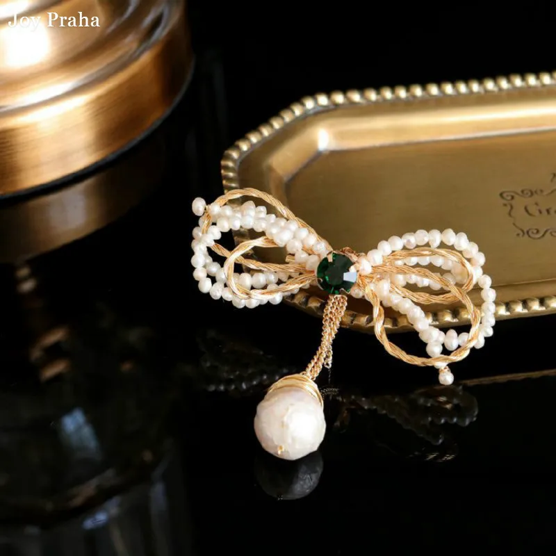 

Natural freshwater pearl brooch / Women's clothing accessories / wholesale dropshipping