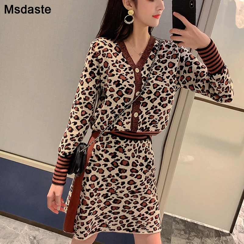 

Sweater Skirt Women Clothing Set 2 Pieces Winter Elegant Leopard Female Top+skirt Casual V-neck Female Two Pieces Sweaters Suits