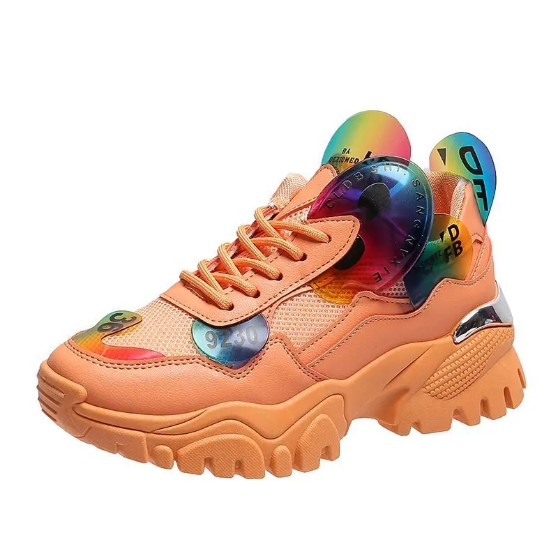 Женские кроссовки на толстой подошве прогулочная спортивная обувь дышащие