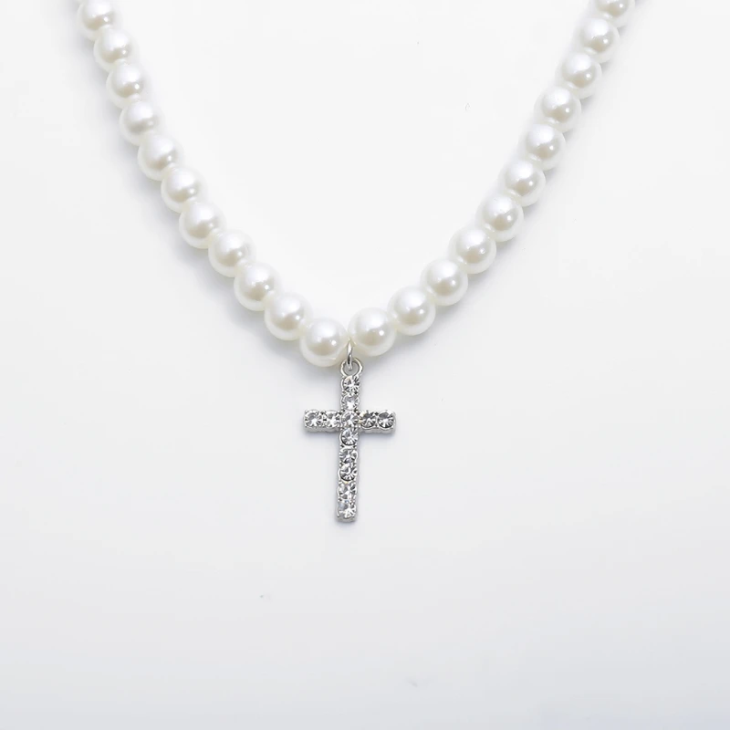 Vintage Pearl Necklace Crystal Cross Rhinestone Pendant Simply Pearl Beads Cross Chokers Necklaces Women Fashion Jewelry