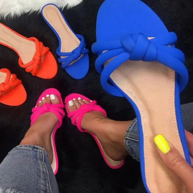 

Factory direct sandals female 2019 new women flat with slippers beach shoes cross comfortable wild fashion slippers