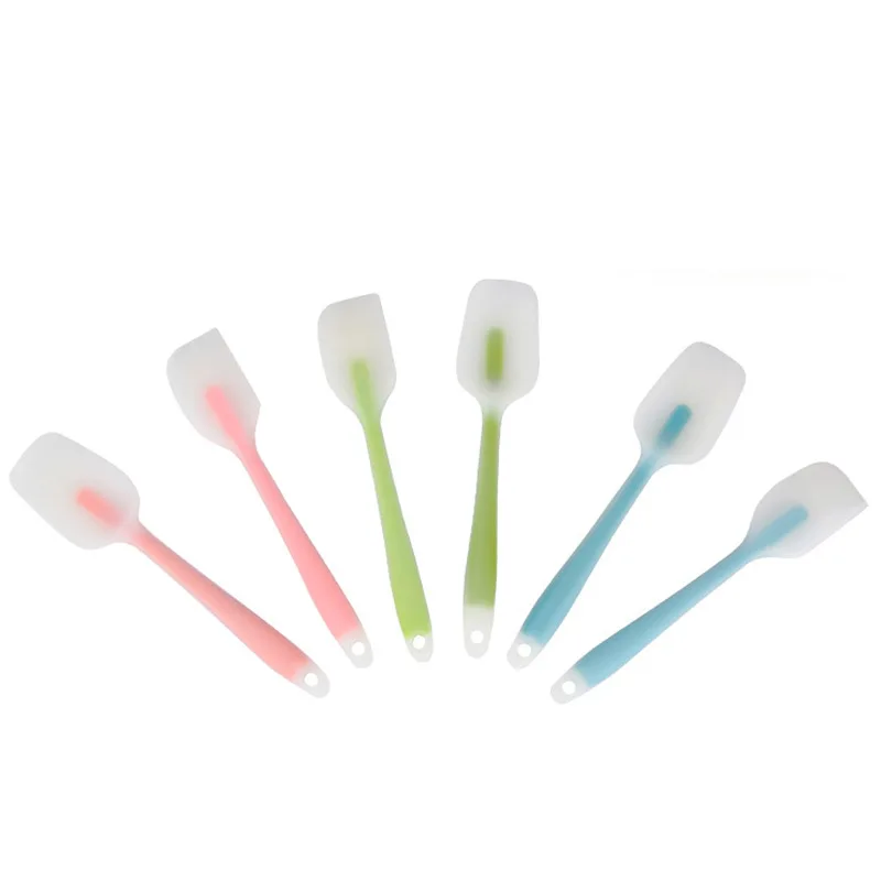 

Semi-Transparent One-piece Scraper Cream Scraper a Pizza Peel Knife High-temperature Resistant Baking Cake Stirring Knife