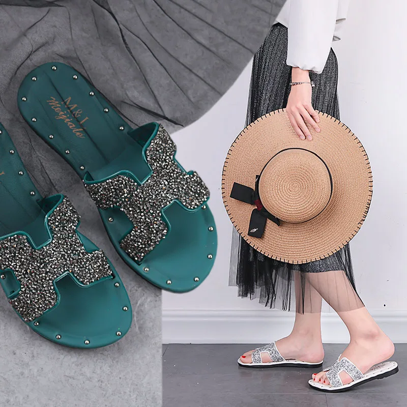 

2019 Summer Online Celebrity INS Hot Selling Versatile Fashion Shoes H Slipper Man-made Diamond Flat A- line with WOMEN'S Slippe