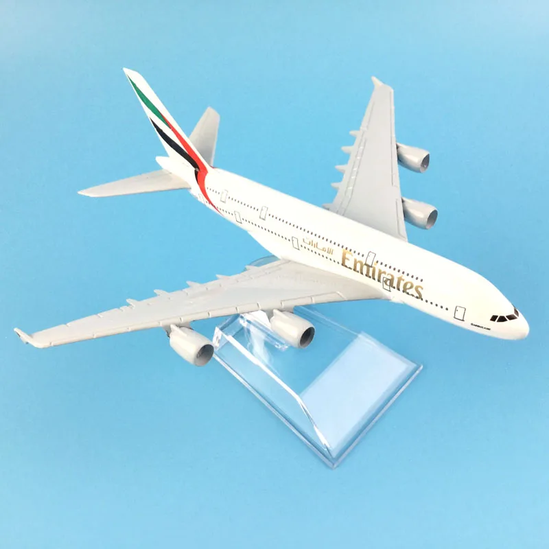 Модель самолета Emirates A380 Airlines модель Airbus 380 Airways 16 см летательного аппарата из