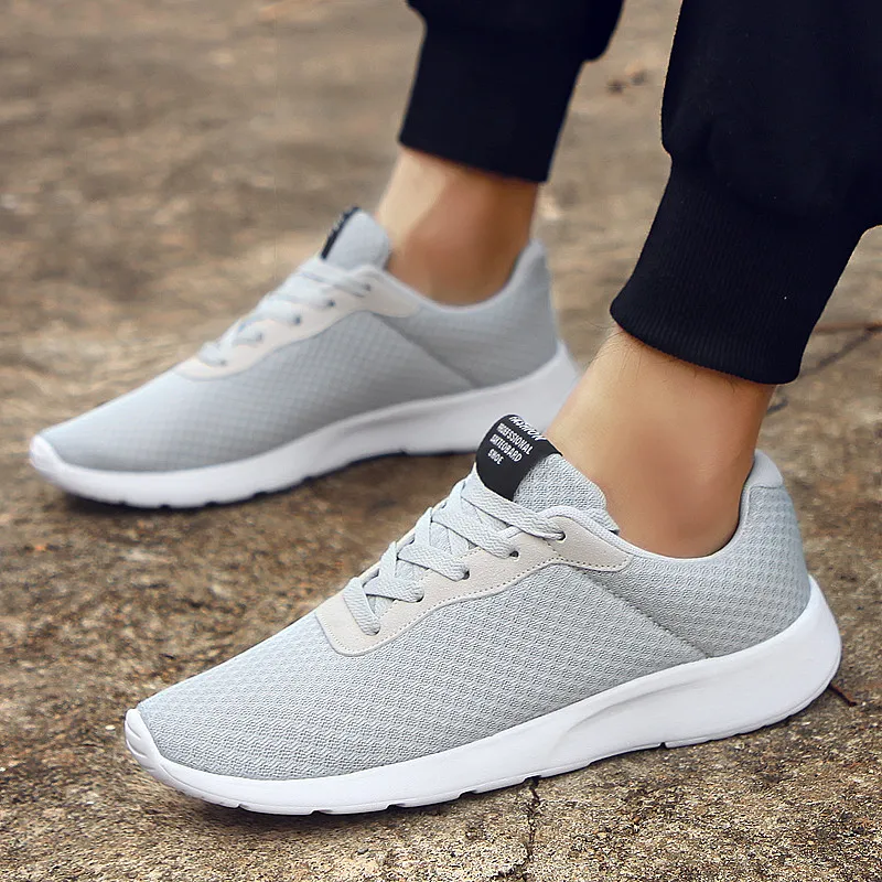Lightweight Men Sneakers Women Mesh Breathable Running Shoes Lace-up Comfortable Sports Shoes Male Zapatillas Hombre