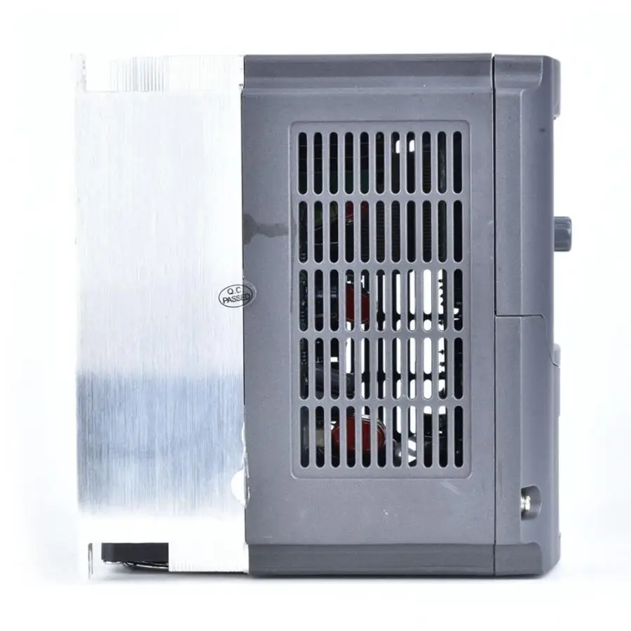 DC Input Solar Photovoltaic Compressed Pool Water Pump Inverter Converter of DC-to-AC 3 Phase Output 0.75KW/1.5KW/2.2KW