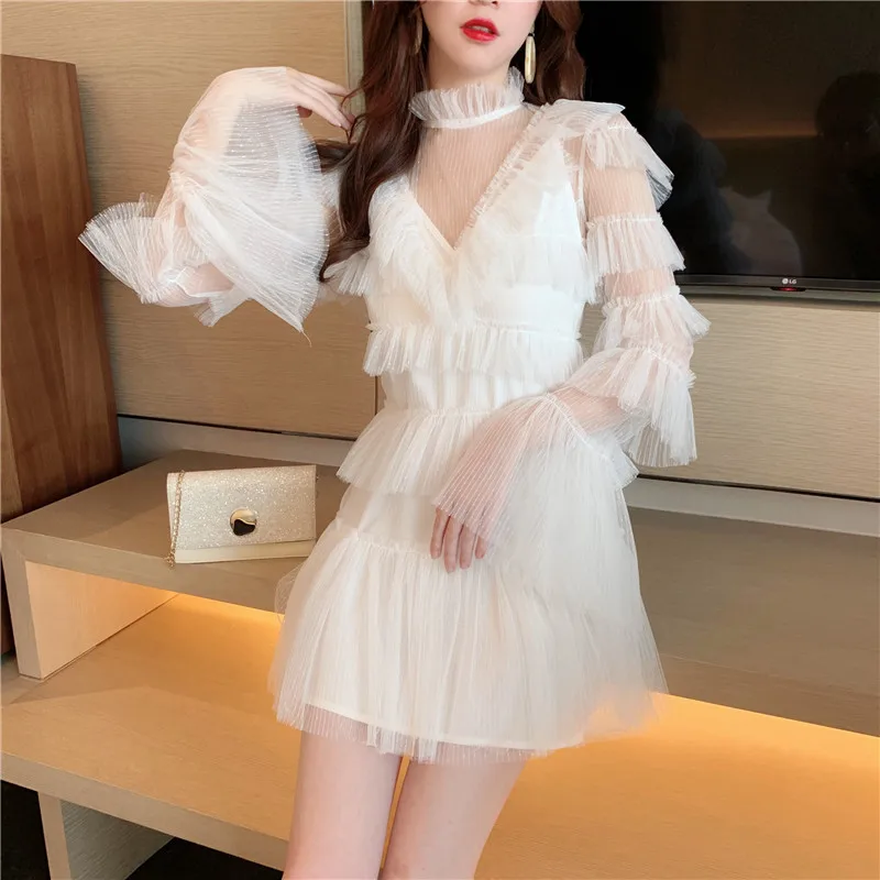 

Sweet Summer New Style Sun-resistant Long Sleeve Fairy Trumpet Transparent Holiday Cake Dress