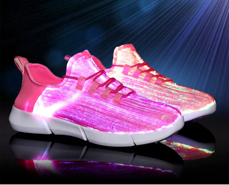 Новая обувь с подсветкой для мальчиков, девочек, женщин и мужчин, с волоконно-оптической тканью и эластичной подошвой, подзаряжаемые через USB легкие кроссовки