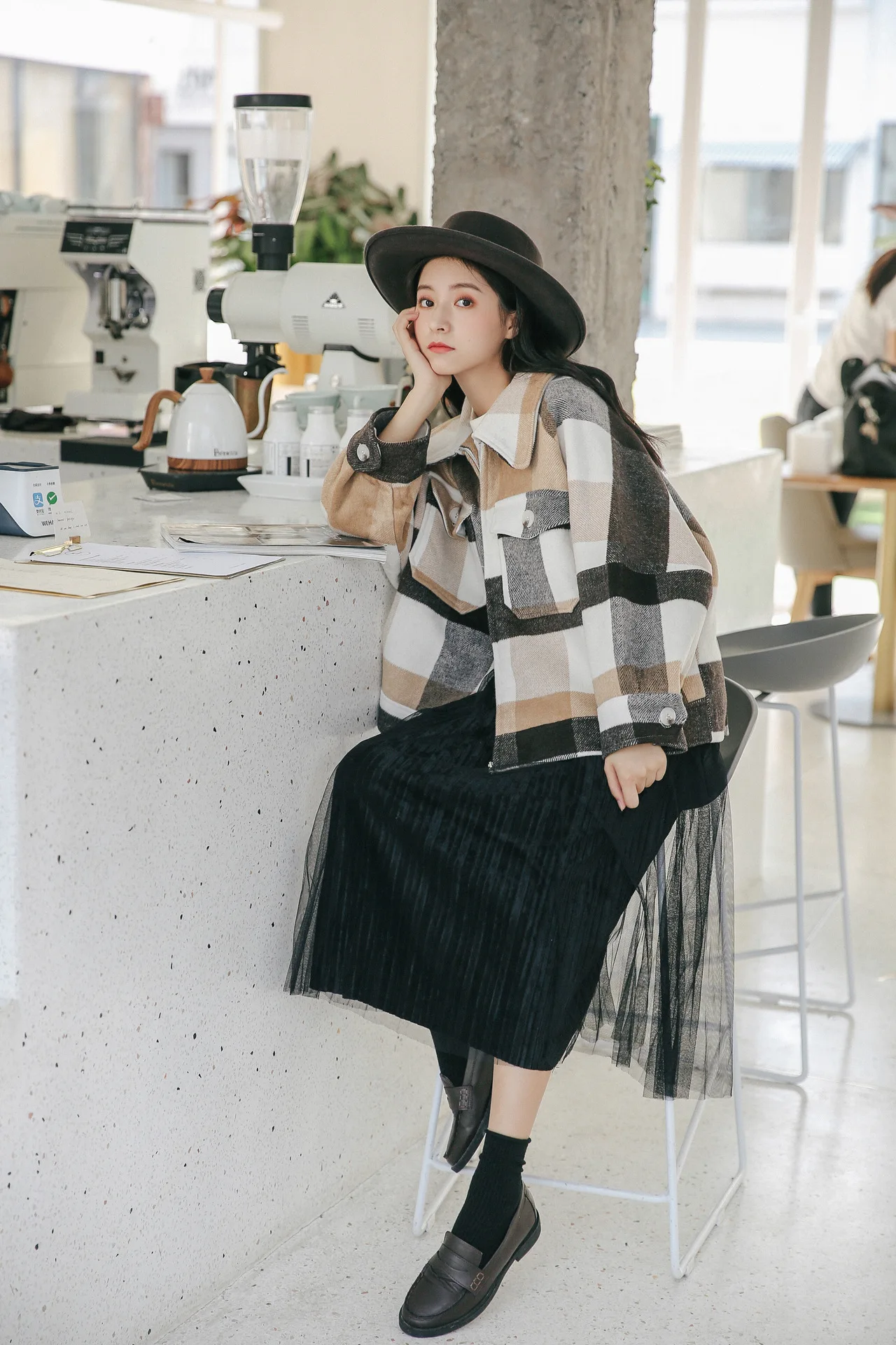 Зима стиль корейский стиль простой Гонконг Стиль Ретро лень стиль универсальный свободный крой короткое клетчатое шерстяное пальто для женщин