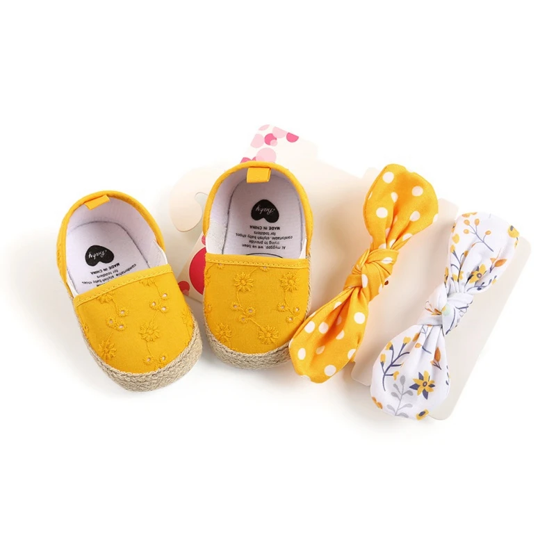 

Casual Baby Non-slip Soft Soled Toddler Shoes + Sweet Hair Accessories Two Sets