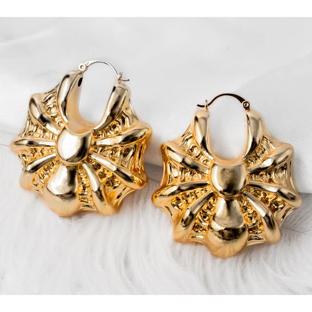 Diana Baby Jewelry Earrings New Copper Gold Planted Big Hoop African Dubai Earrings For Women High Quality Classic Wedding Party Earrings