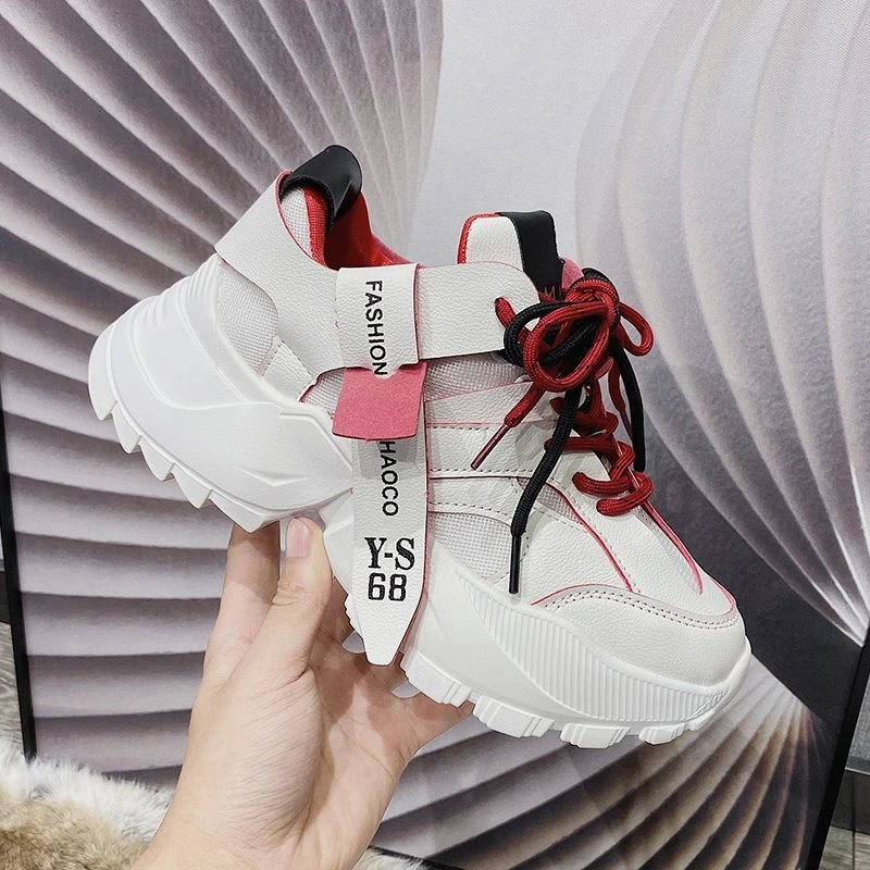 Женские массивные кроссовки Сезон осень Повседневная обувь Цвет белый черный