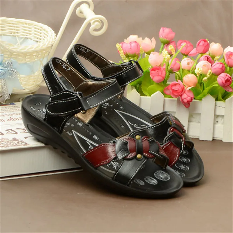 Verano-mujeres-mayores-madre-moda-femenina-Casual-de-Punta-abierta-cu-a-tacones-ahuecados-sandalias-de.jpg_640x640