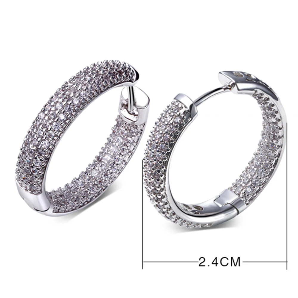 women fashion earrings