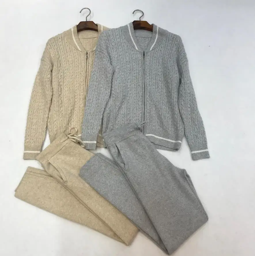 8894644003_286593400