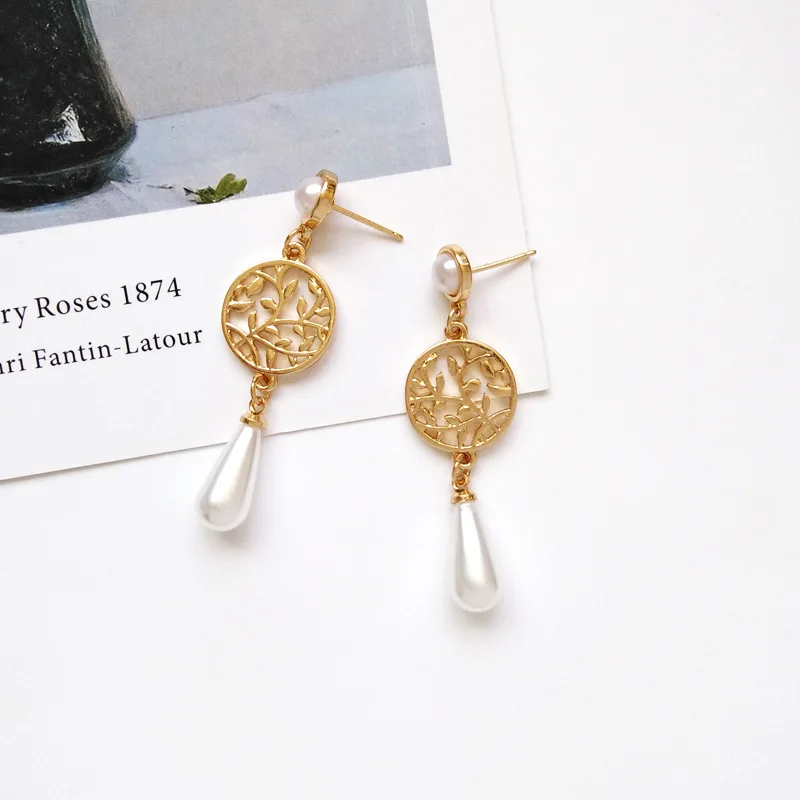 No.4 Stud Earrings Имитация жемчуга квадратный полностью сердца со стразами Клипсы Серьги без отверстия красивые золотые цветные листья роскошные длинные серьги для женщин - Окраска металла: No.4 Stud Earrings