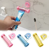 1PC Creative Rolling Squeezer Toothpaste Dispenser Sucker Hanging Holde Toothpaste Distributeur Home Storage Bathroom Supply 1