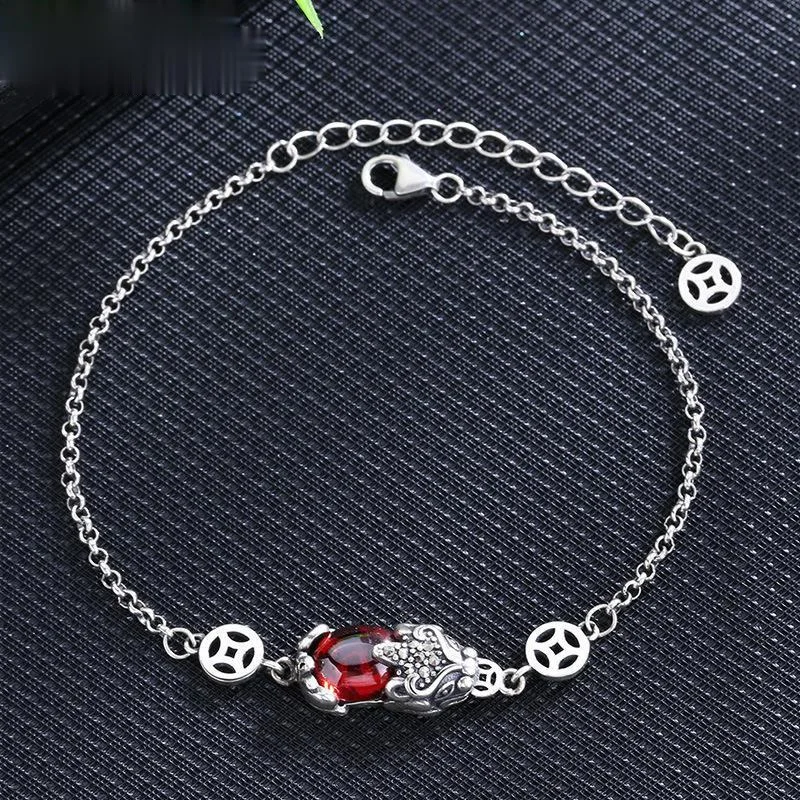 

Vintage Silver Color Women's Pi Xiu Bracelet Red Gems Chain Bracelet for Feng Shui Wealth Healthy Bracelet Good Lucky Jewelry