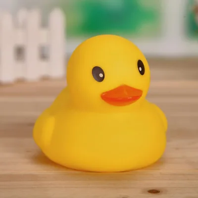 

Vinyl Small Yellow Duck Bath Toy Play with Water Little Duck Sound Making Will Call Children'S Educational Toy Pinching Called D