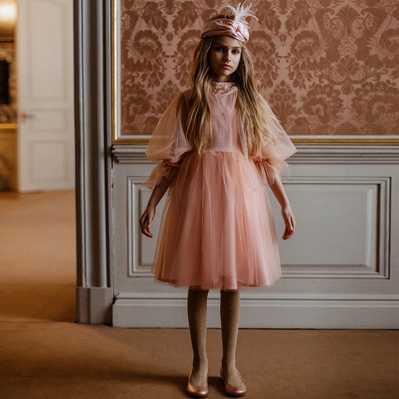 

Verngo A line Flower Girl Dress Short Lace Appliques Rrobe Mariage Fille Sleeves Prom Dresses Wedding Party Dress For Girl