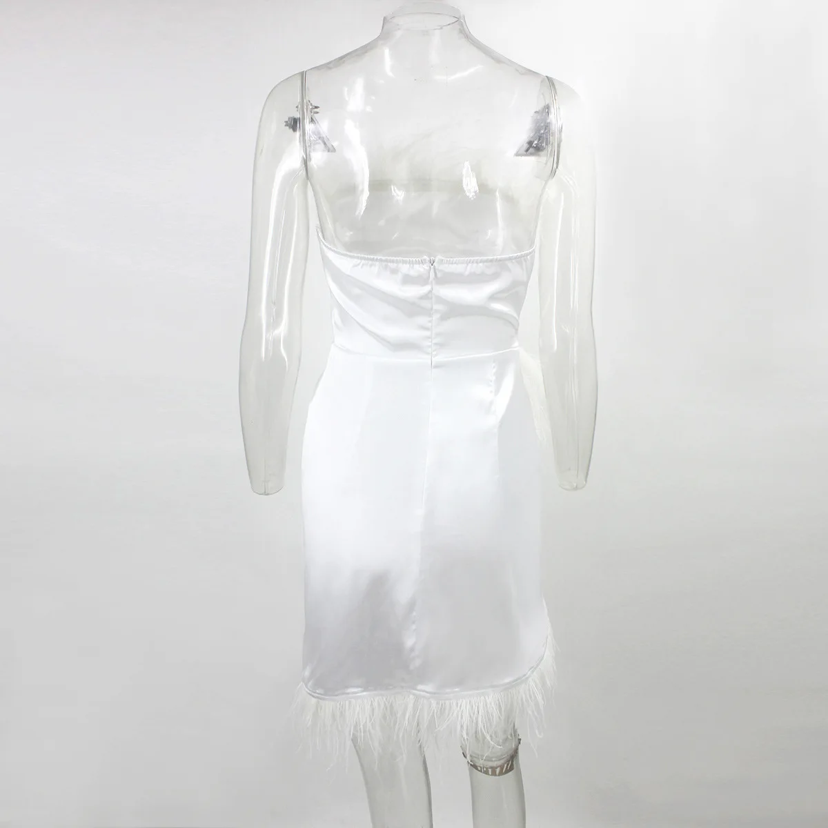 Вечерние платья с перьями, сексуальное женское платье без бретелек с открытой спиной, Клубная одежда, модные летние новые короткие платья, женская одежда
