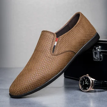 

New Men Casual Shoes Leather Men Loafers Breathable Holes Luxurious Brand Flat Shoes For Men Drop Shipping Fashion Brand