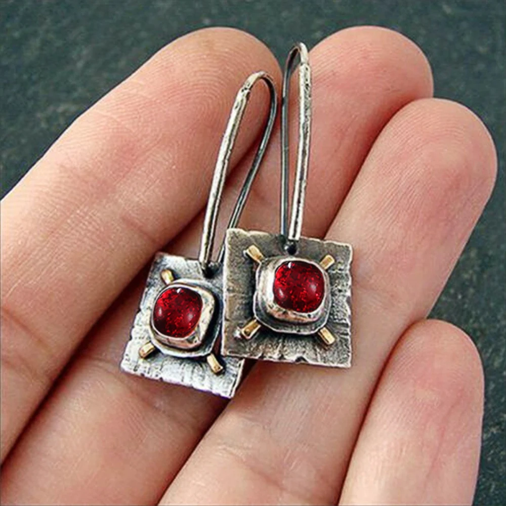 2020 New Red Retro Square Women's Earrings Bronze Color Personality Vintage Female Wild Boho Jewelry Accessories | Украшения и
