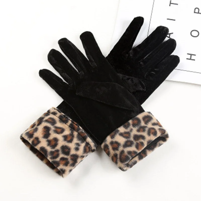 Women driving gloves gold velvet leopard gloves women sexy etiquette mittens autumn winter warm elastic cycling mittens D14