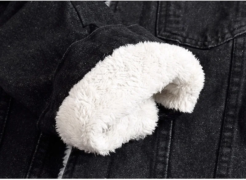 9445575194_370501718