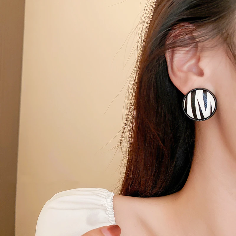 25 Styles New Acetat Black White Stripe Round Drop Earrings For Women Double Layers Triangle Square Leaf Heart Ear Jewelry