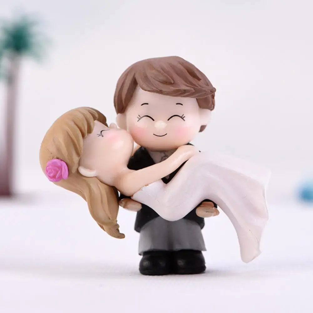 Sweet Couple Wedding Miniature Figurine Decor miniature couple ornament,miniature figurines