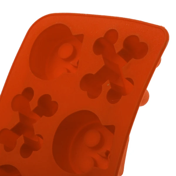 Skull Crossbone Ice Cube Mold Maker Tray - Red