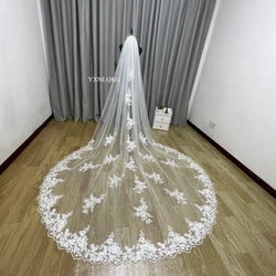 Real Photo 4 Meters Long Exquisite Lace Appliqued Cathedral Wedding veil Tulle Bridal Veils with Comb Bride Wedding Accessories