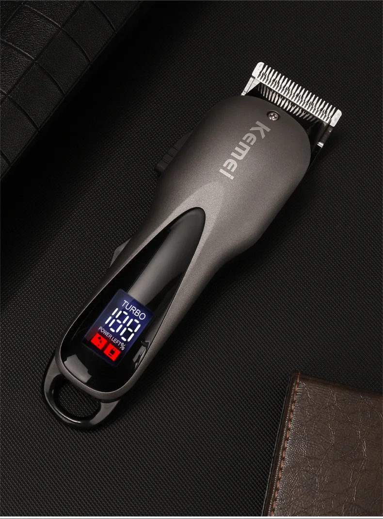 12417775480_819940740