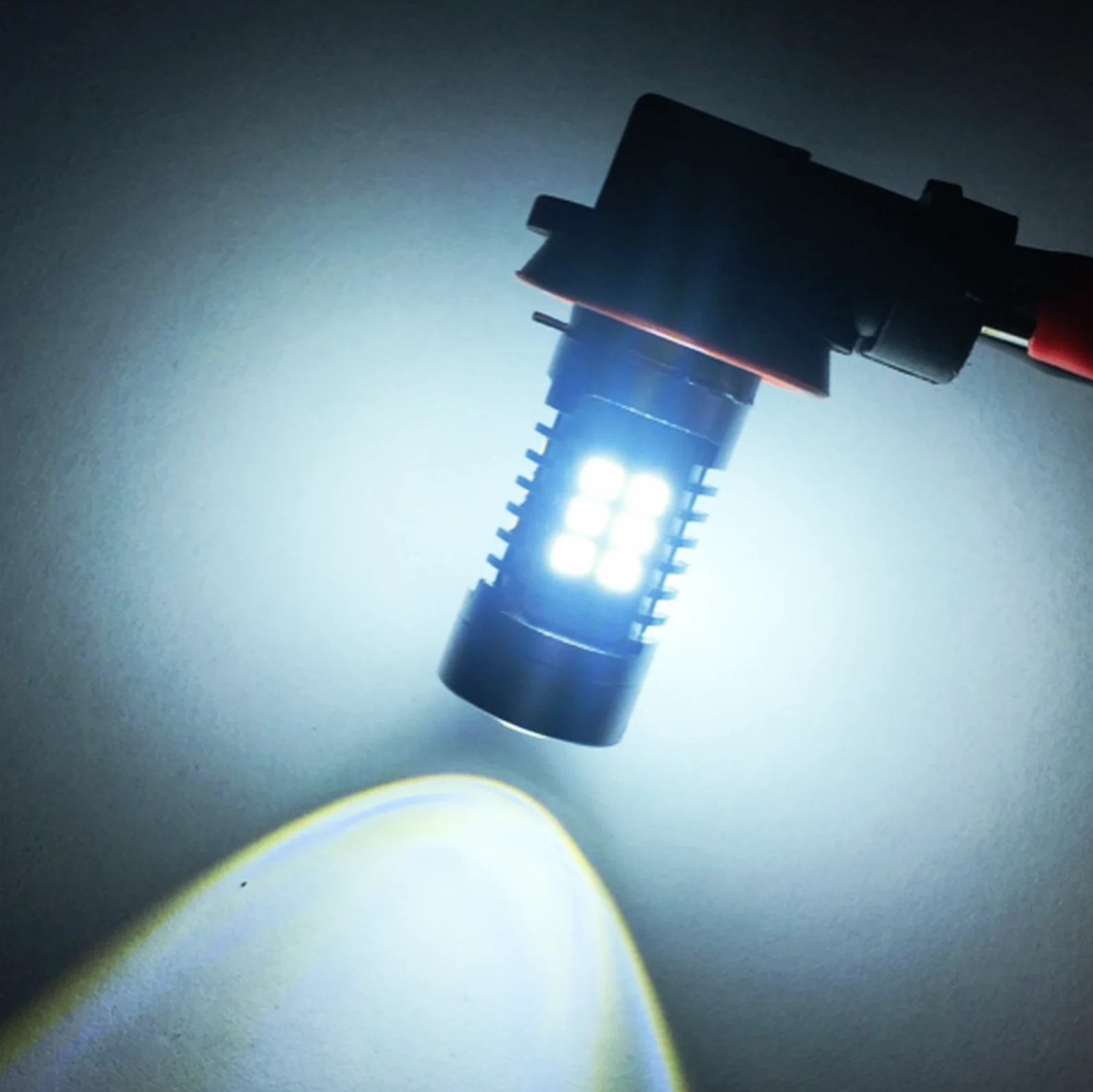 

2PCS super bright white car LED fog light headlight H8/H9/H11 21W high power bulb