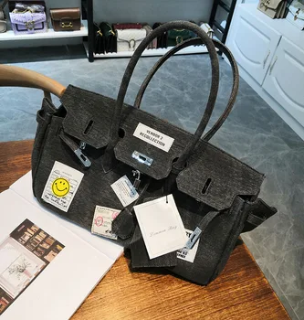 

New washable canvas bag. Canvas large-capacity shoulder bag. Ladies canvas handbag.