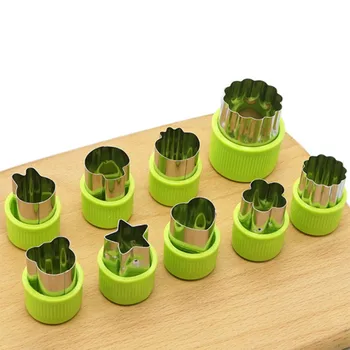 

9pcs/set Stainless Steel Cookie Cutter with Plastic Handle Vegetable Flower and Animal Shape Cake Cutting Mold and PVC Box