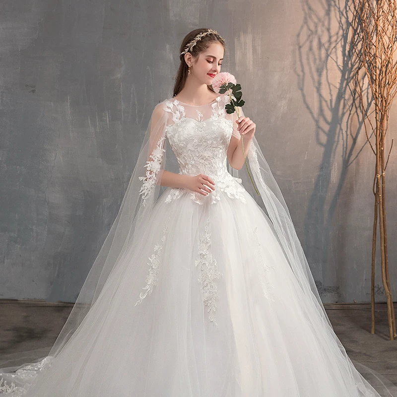 2019 Chinese Wedding Dress With Long Cap Lace Wedding Gown With Long Train Embroidery Princess Plus Szie Bridal Dress