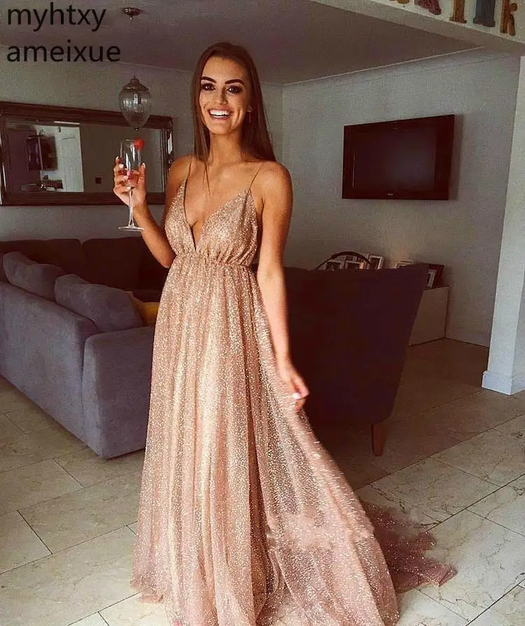 2021 New Hot Arrival Sleeveless V-neck Plus Size Evening Dresses Floor-length Sweep Train A-line Natural Sequin Spaghetti Strap vintage prom dresses