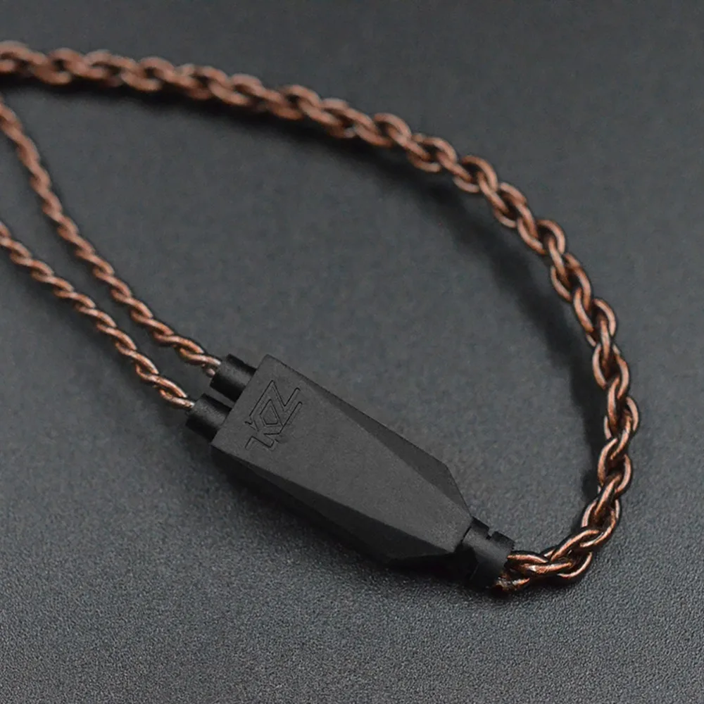 13113162751_1267794689