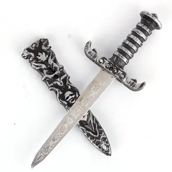 

23cm Halloween Props Simulation Caribbean Pirate Knife Pirate Weapon Children Toy Plastic Skull Knife Toy Children's Gift Toys