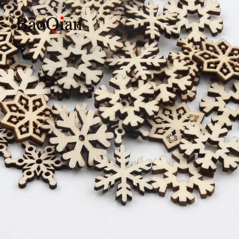 20pcs/lot Natural Wooden Scrapbook Snowflake Pattern Handmade Painted Furniture Decoration Crafts Diy Holiday Decoration