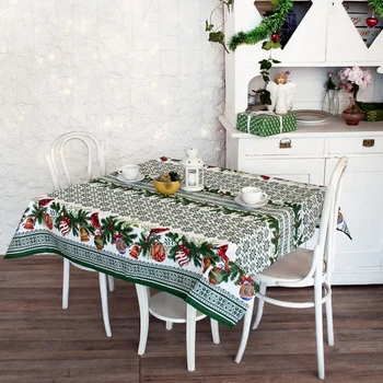 

Matting tablecloth "Cardinals" 145x145 cm, green