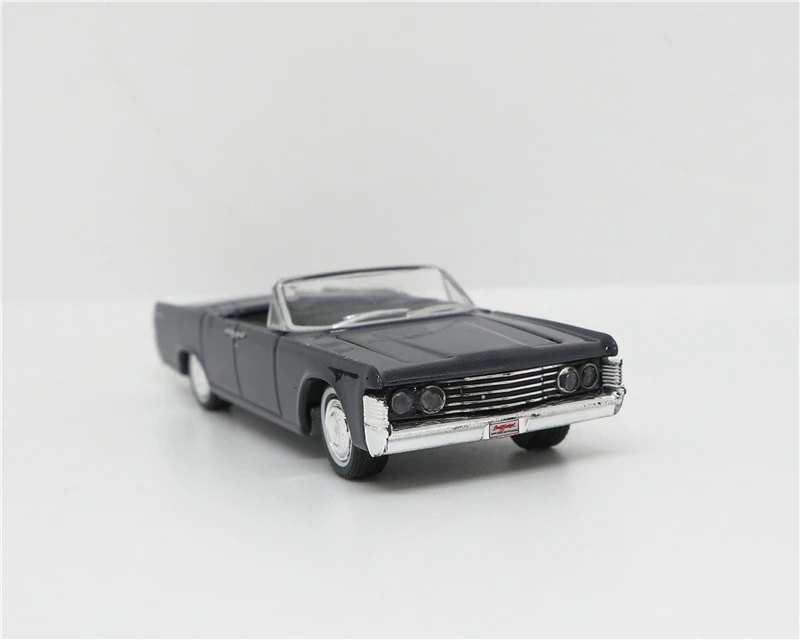 Greenlight 1: 64 Lincoln Continental schwarz 1965 литья под давлением модель автомобиля без коробки