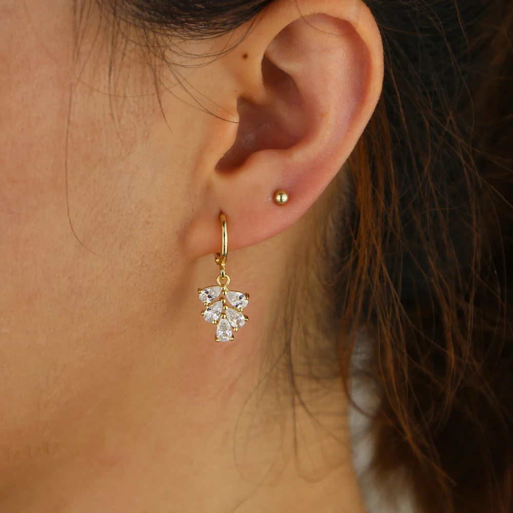 brass H EARRING (11)
