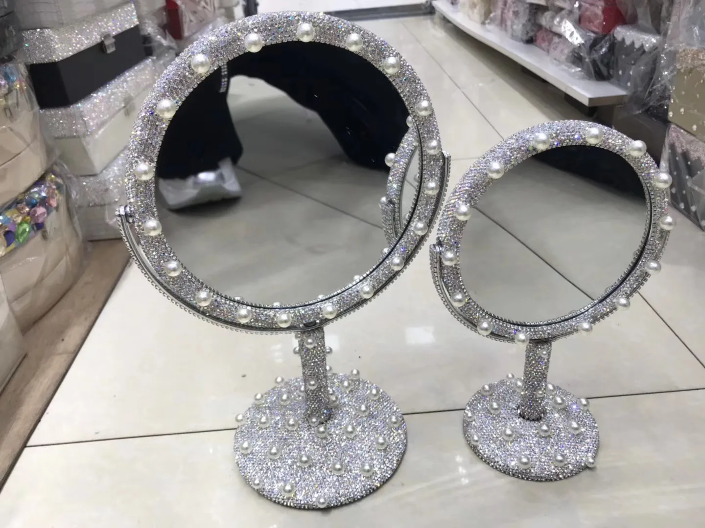 Sparkling Mirrors with Crystal Rhinestones Desk Round Vanity Mirror Metal  Double Sided HD Mirror for Bedroom Table Decorative - AliExpress