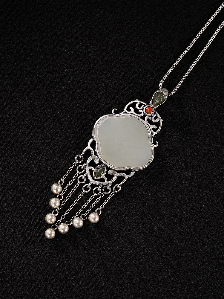 

S925 sterling silver inlaid natural wada retro fringed ladies sweater chain pendant