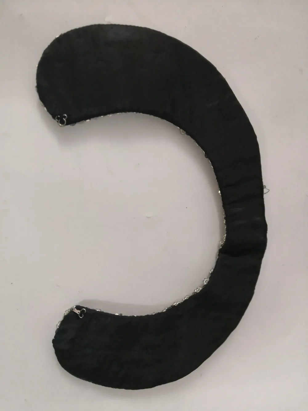 FC2020007-beading-collar-1