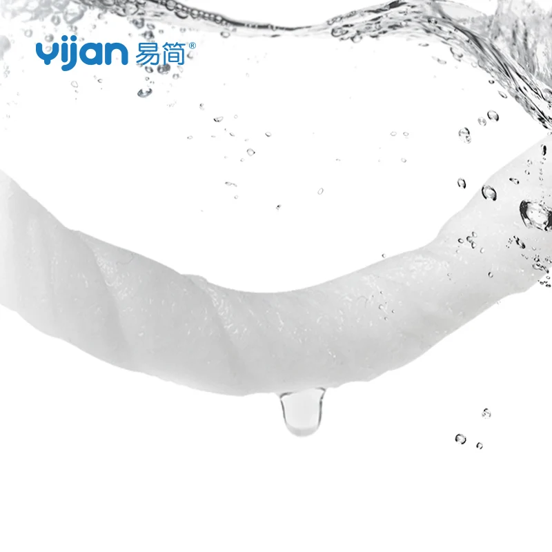 20 Pcs Cartoon  Shape Wet Wipes Tissue Individually Wrapped Aloe Essence Portabl